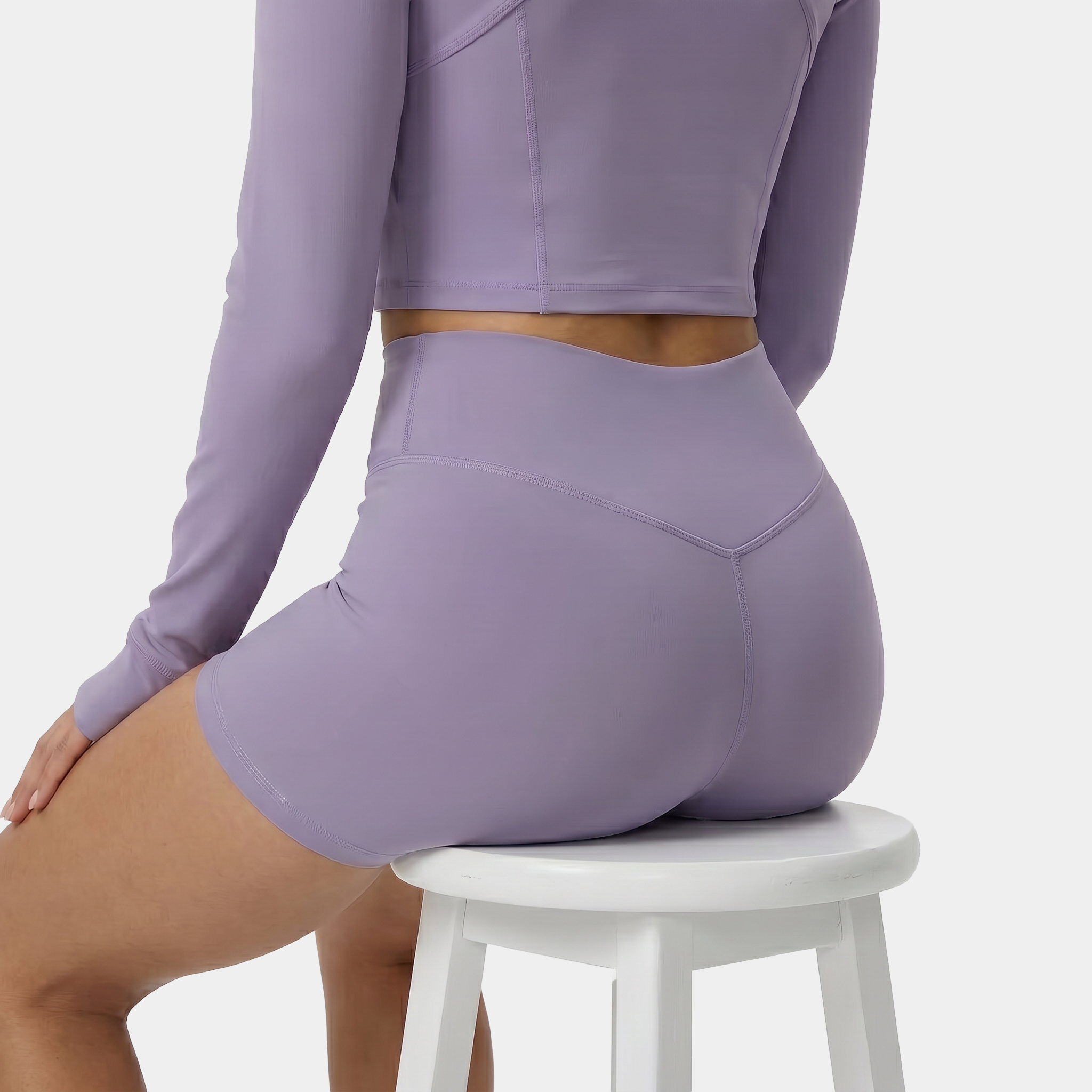 High-waisted women's gym shorts purple