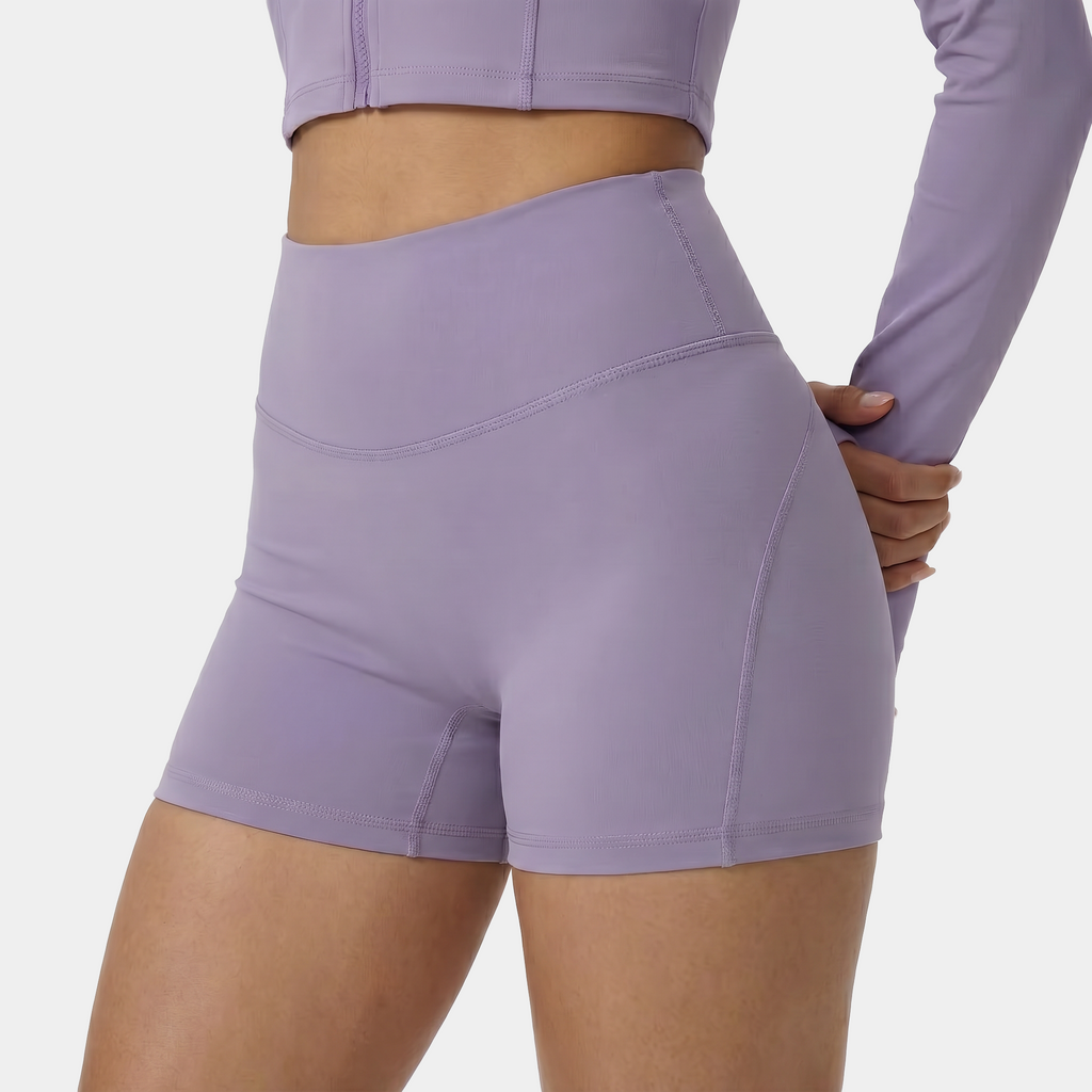 High-waisted women shorts purple